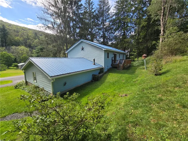 $189,000 | 6 Fortunato Road, Hancock, NY 13783