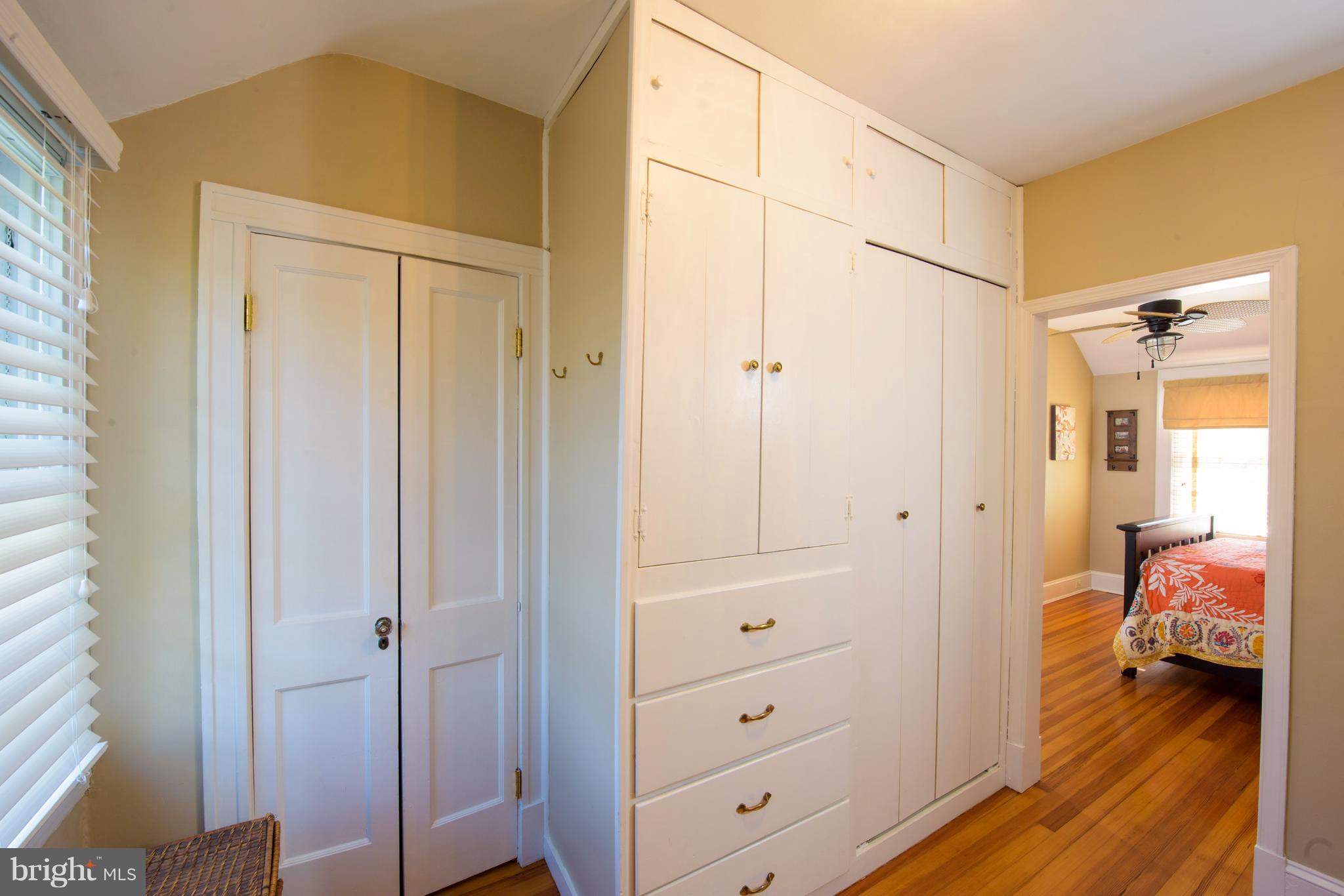 402 Marlow Road Baltimore, MD 21218 - Photo 15 of 27 Sitting Room off Master used as Dressing Room