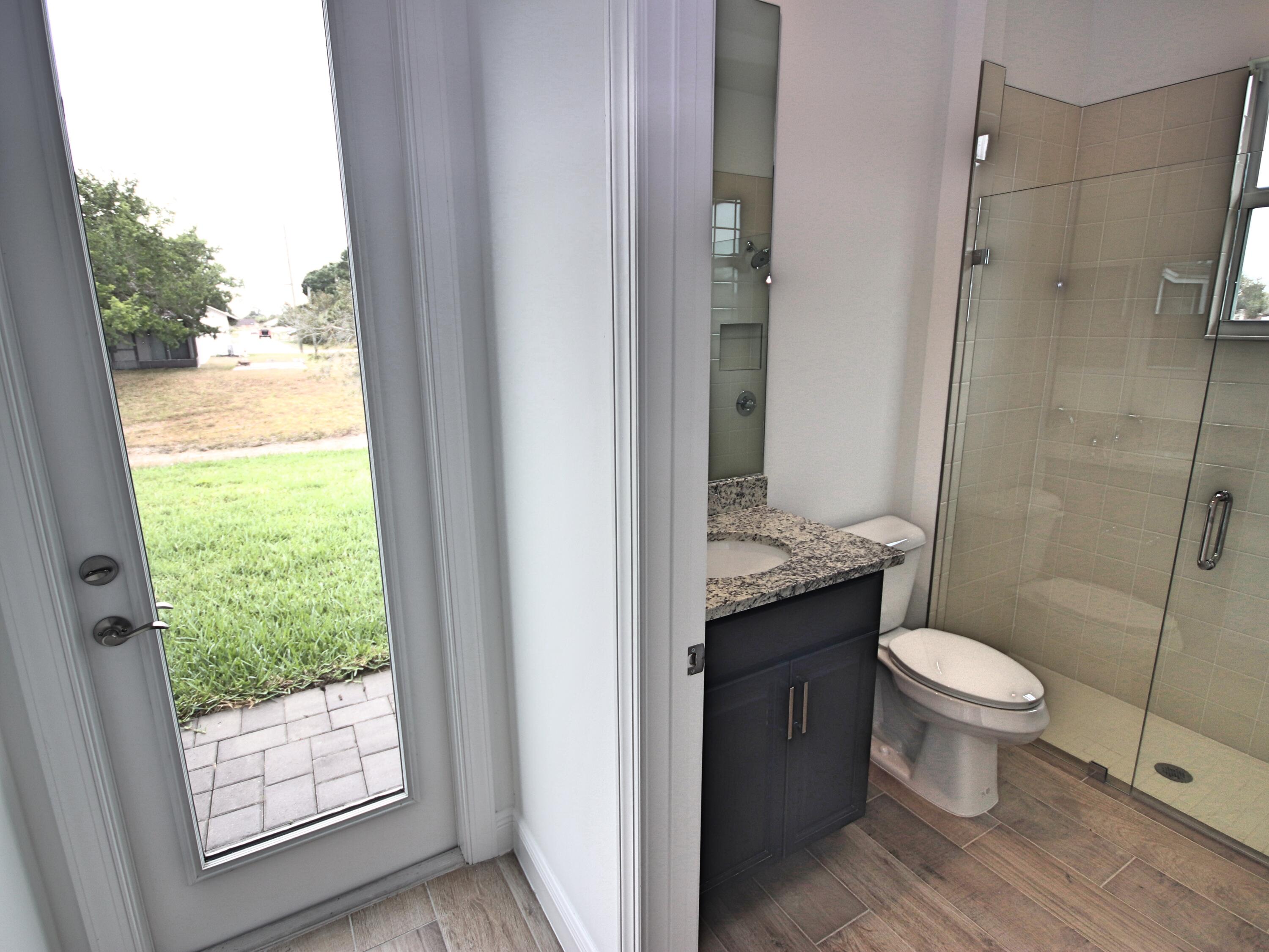 2625 Southwest Fair Isle Road Port St. Lucie, FL 34987 - Photo 14 of 22 IMG_8927