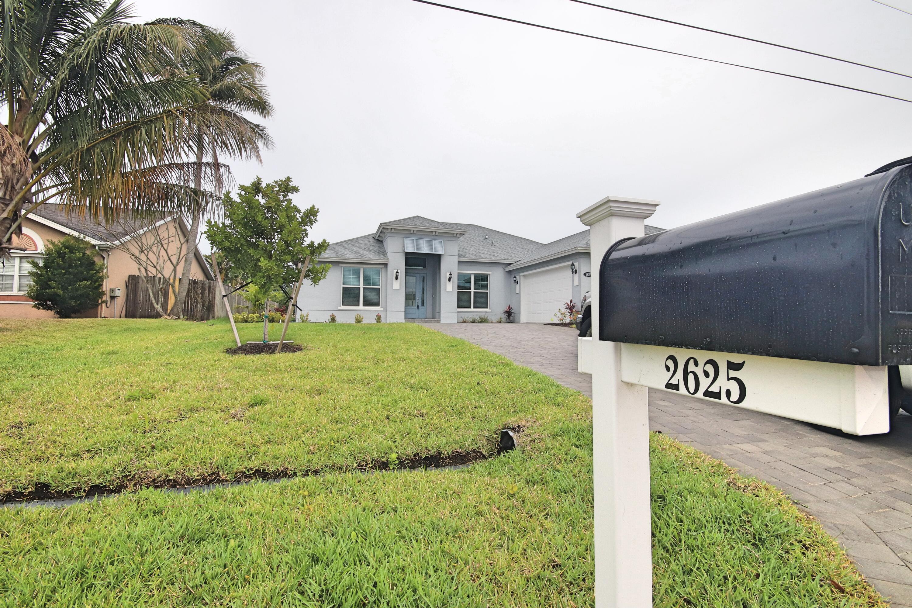 2625 Southwest Fair Isle Road Port St. Lucie, FL 34987 - Photo 21 of 22 IMG_8886