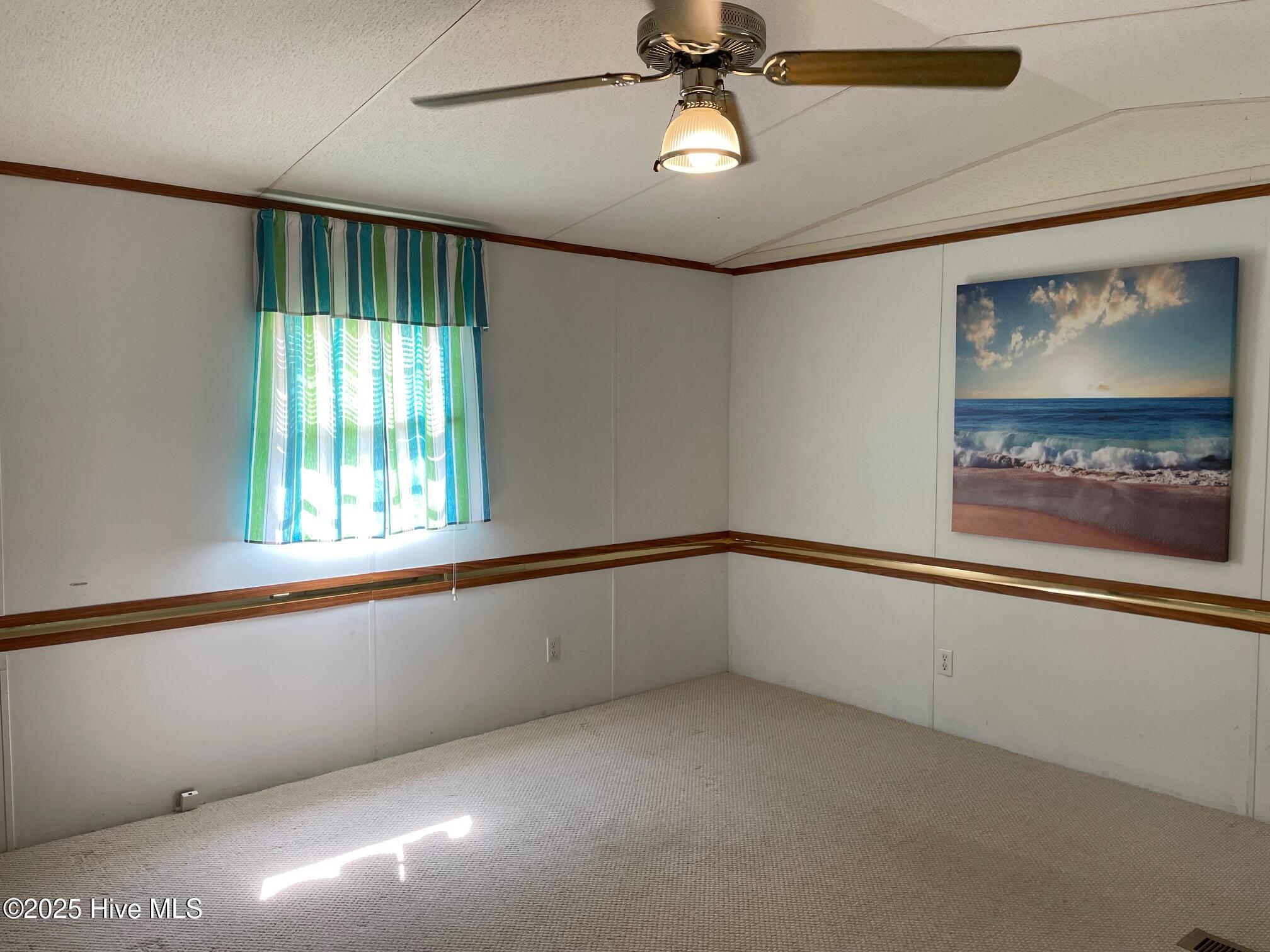 108 Conch Court Gloucester, NC 28528 - Photo 8 of 20 Living Rm