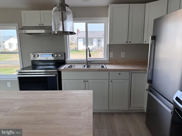 $249,000 | 16448 Ball Point Road, Piney Point, MD 20674