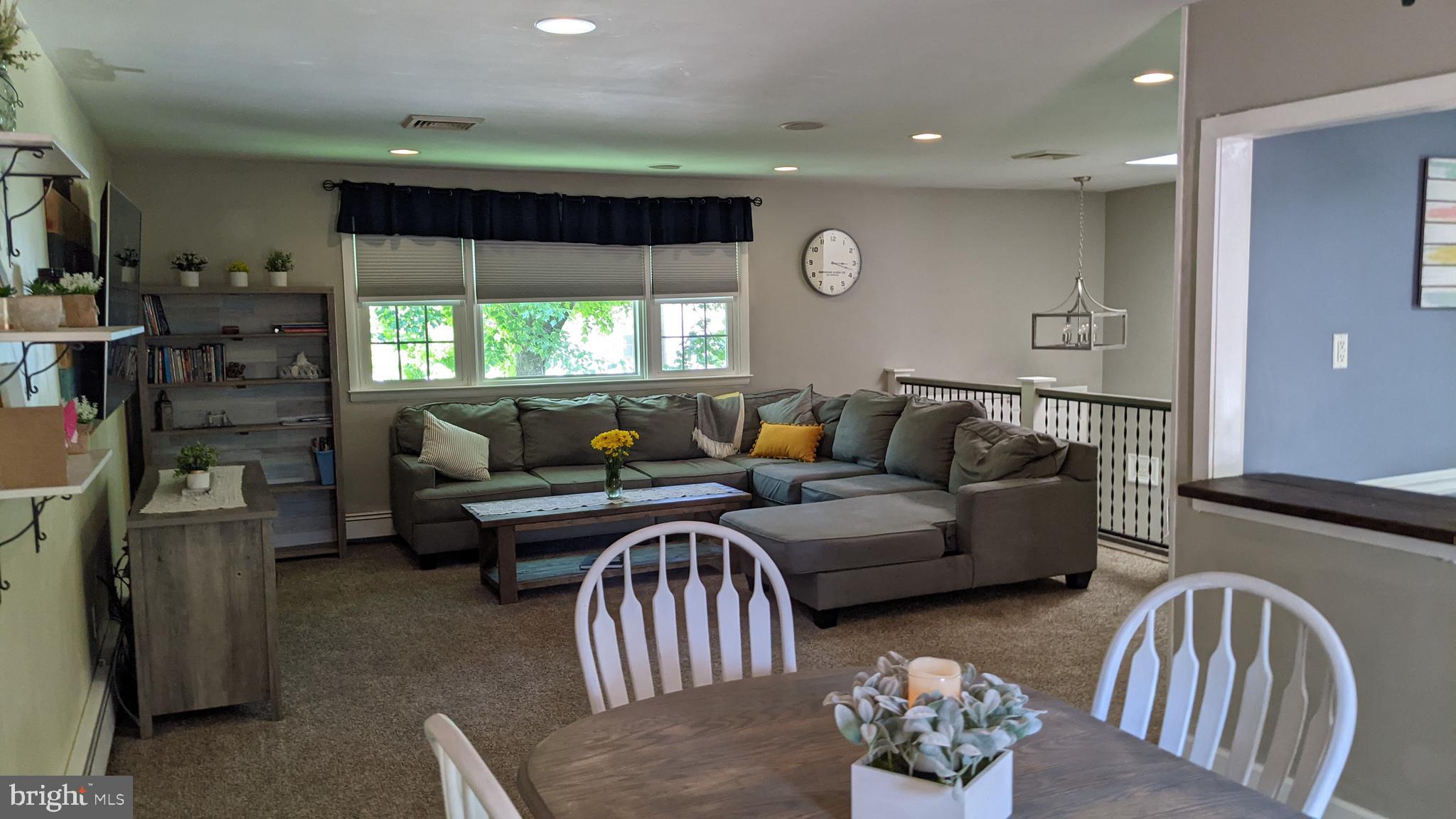 406 Hillside Road Ridley Park, PA 19078 - Photo 8 of 47
