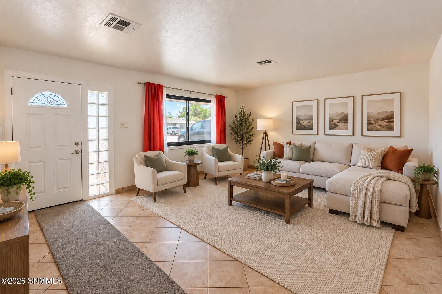 610 Hoagland Road Las Cruces, NM 88005 - Photo 8 of 21 6staged Front Living Rm