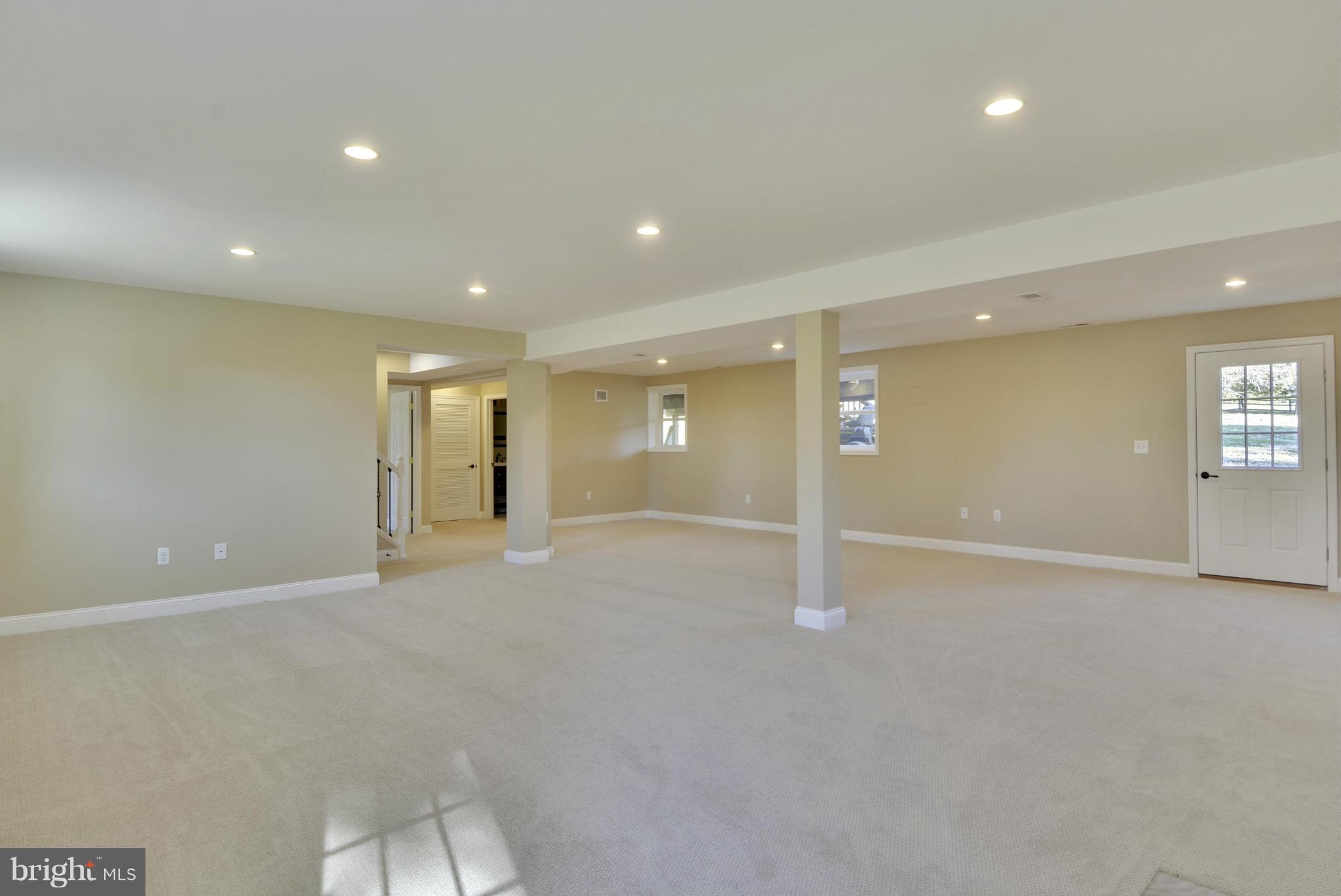 14005 Lewisdale Road Clarksburg, MD 20871 - Photo 22 of 30 Family Room