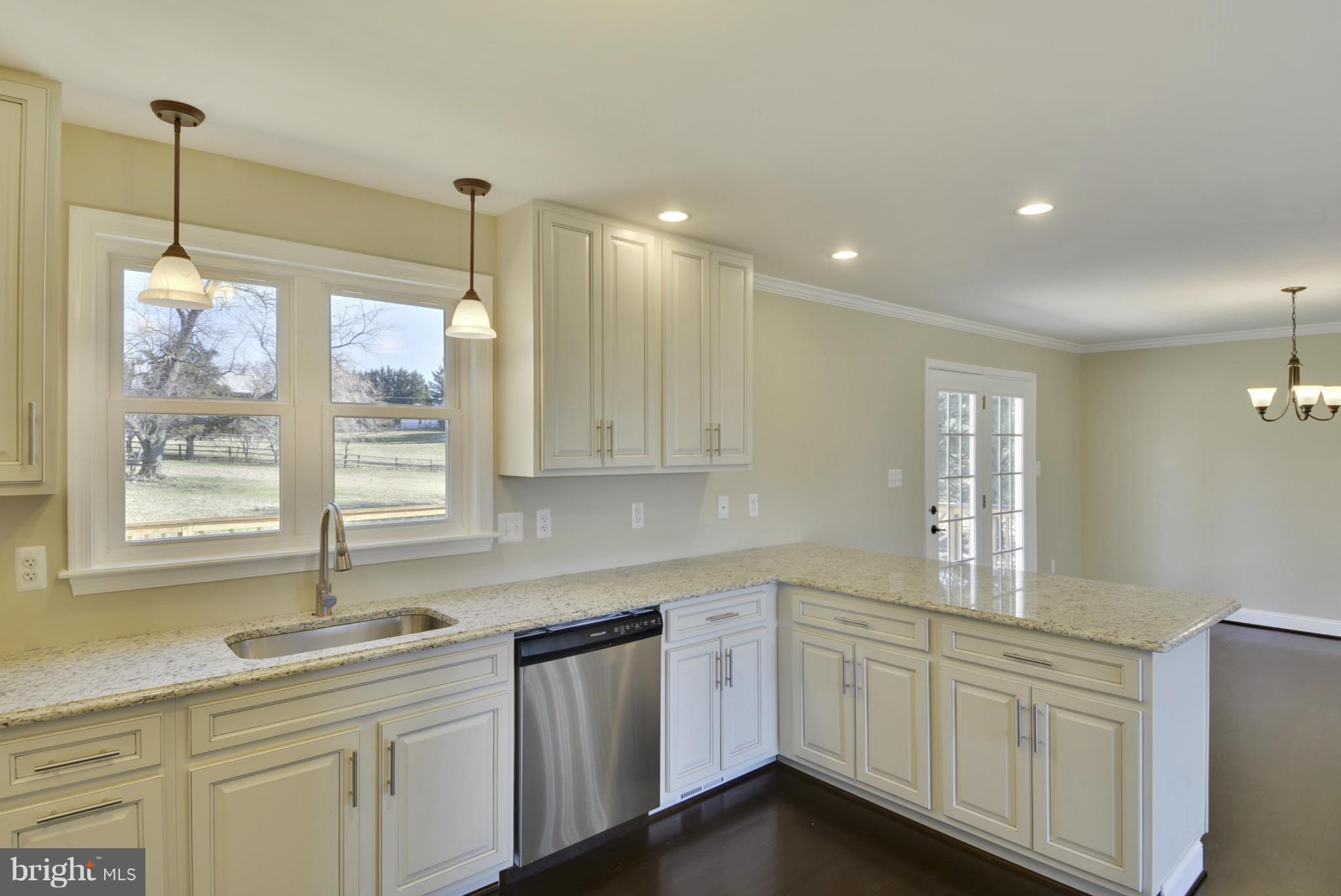 14005 Lewisdale Road Clarksburg, MD 20871 - Photo 4 of 30 Kitchen