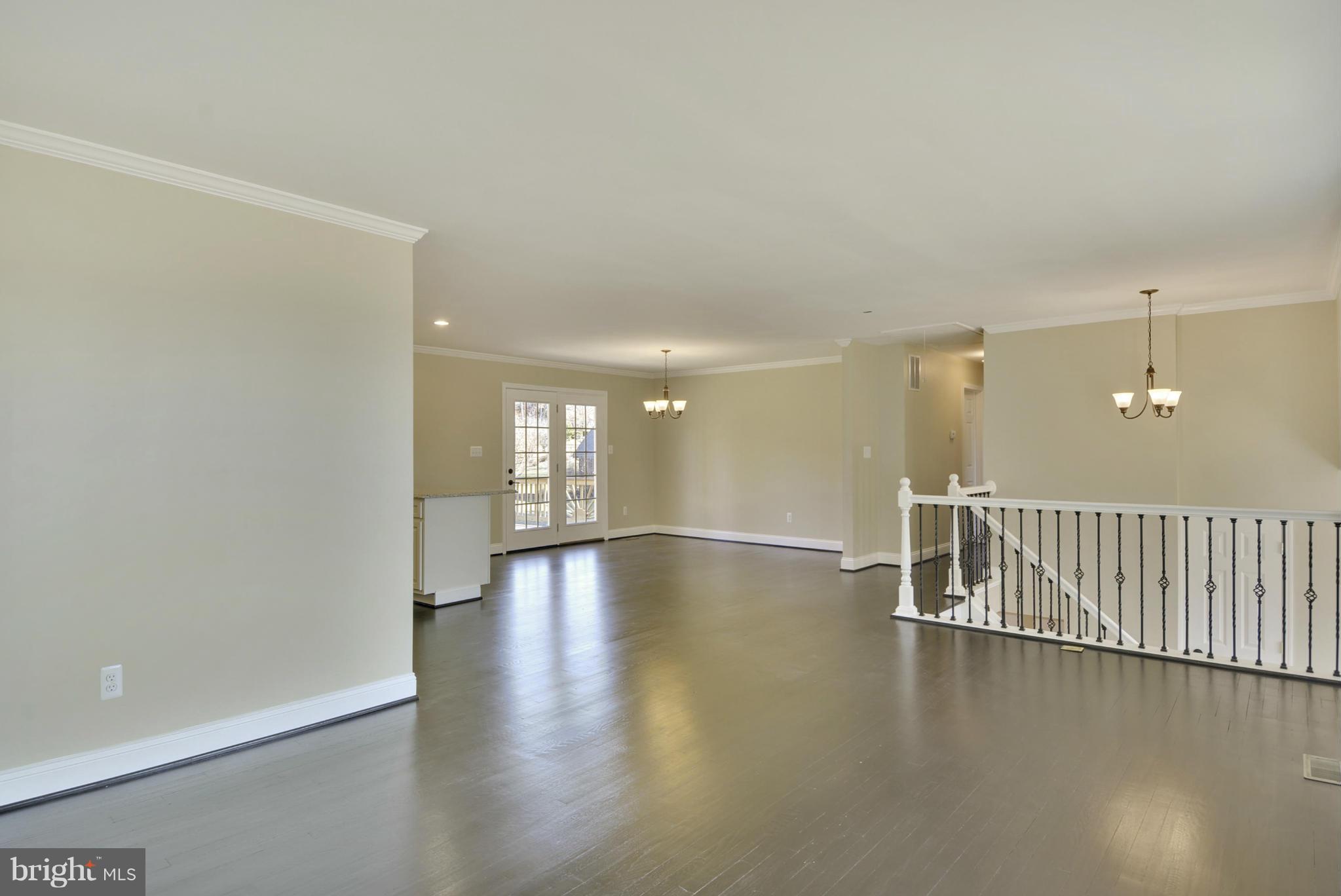 14005 Lewisdale Road Clarksburg, MD 20871 - Photo 10 of 30 Living Room