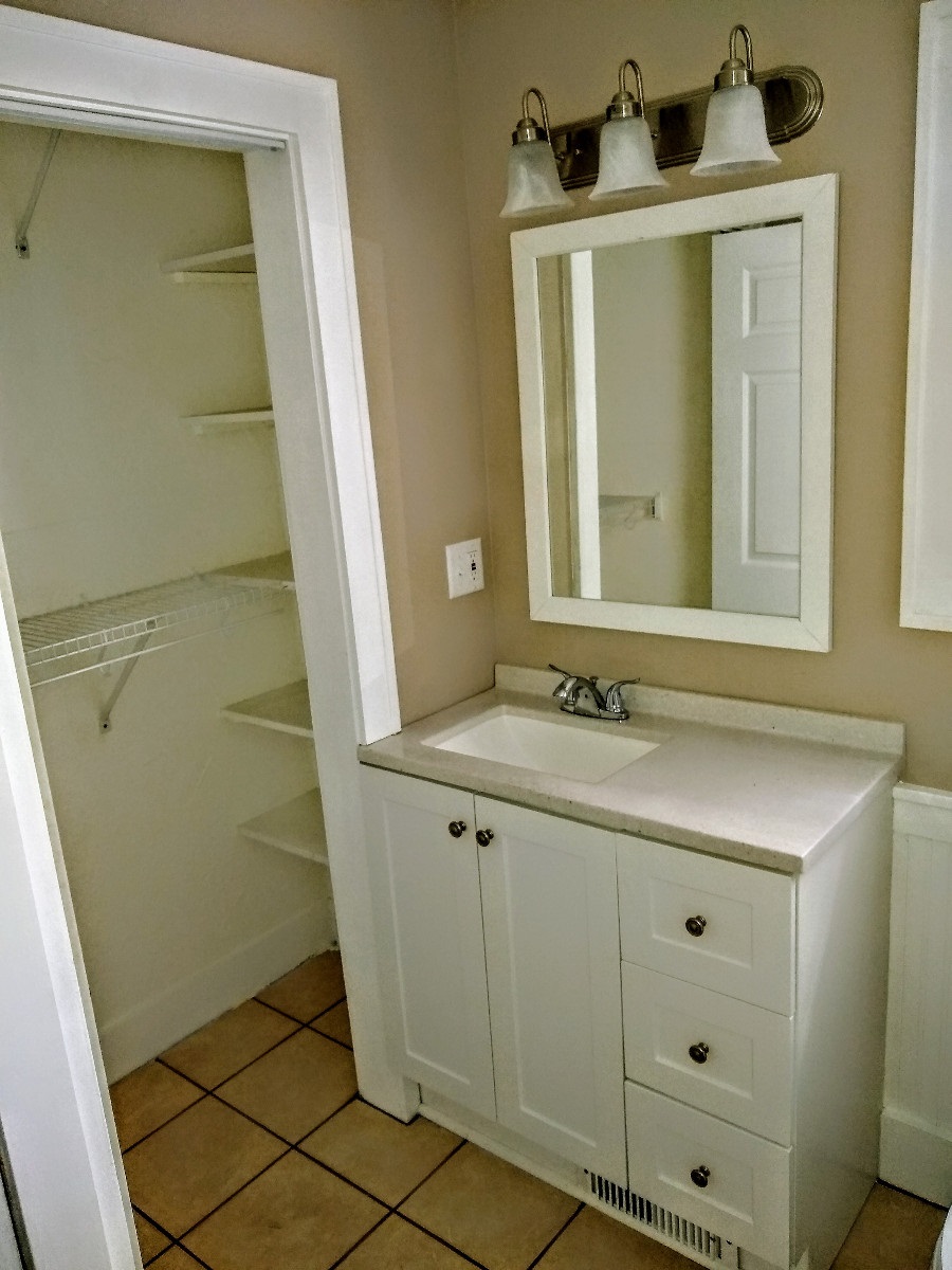 56835 Ash Road Osceola, IN 46561 - Photo 13 of 20 Gallery Image 13