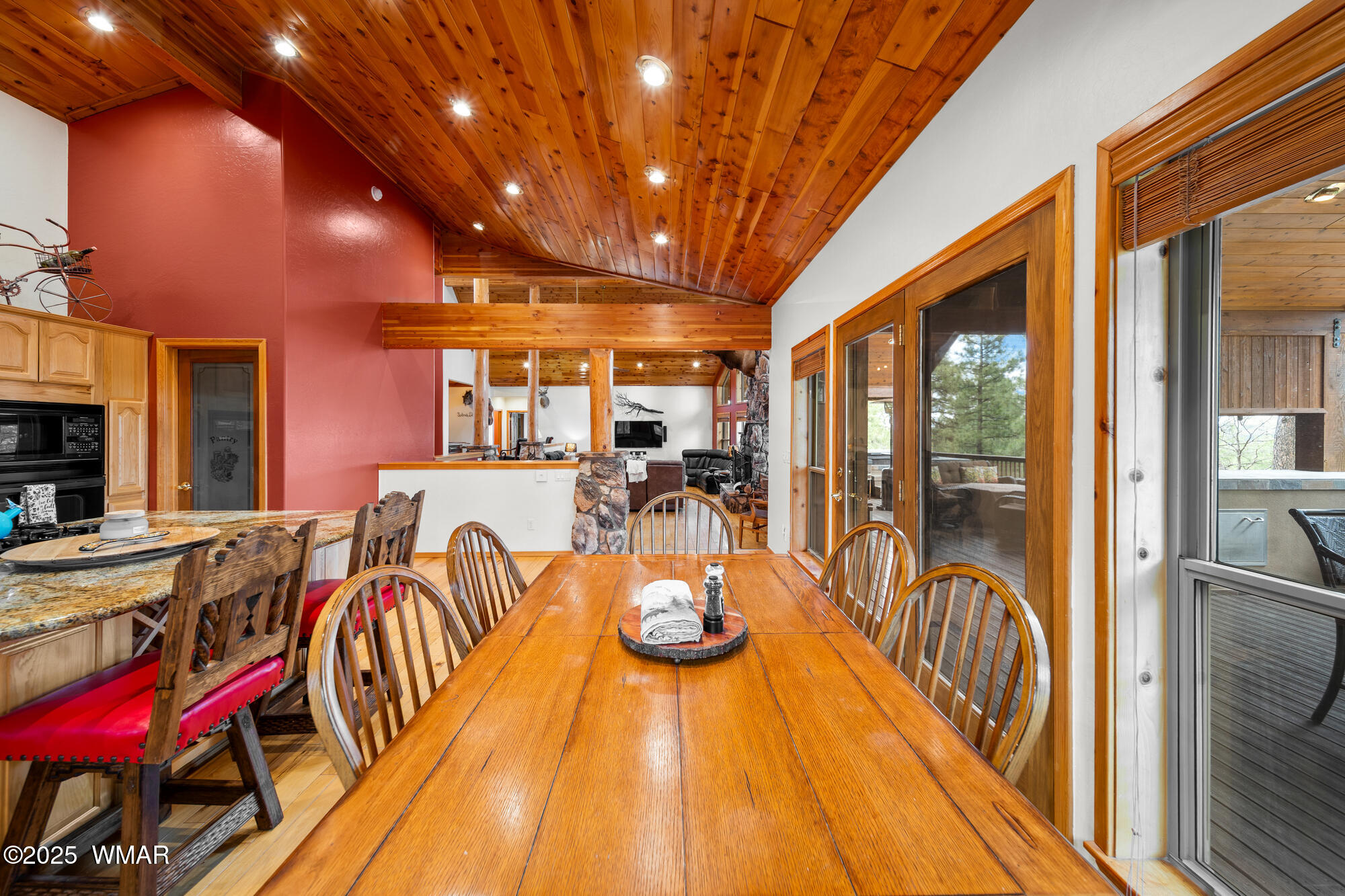 1621 Gambel Oak Road Show Low, AZ 85901 - Photo 19 of 50 Dining Table