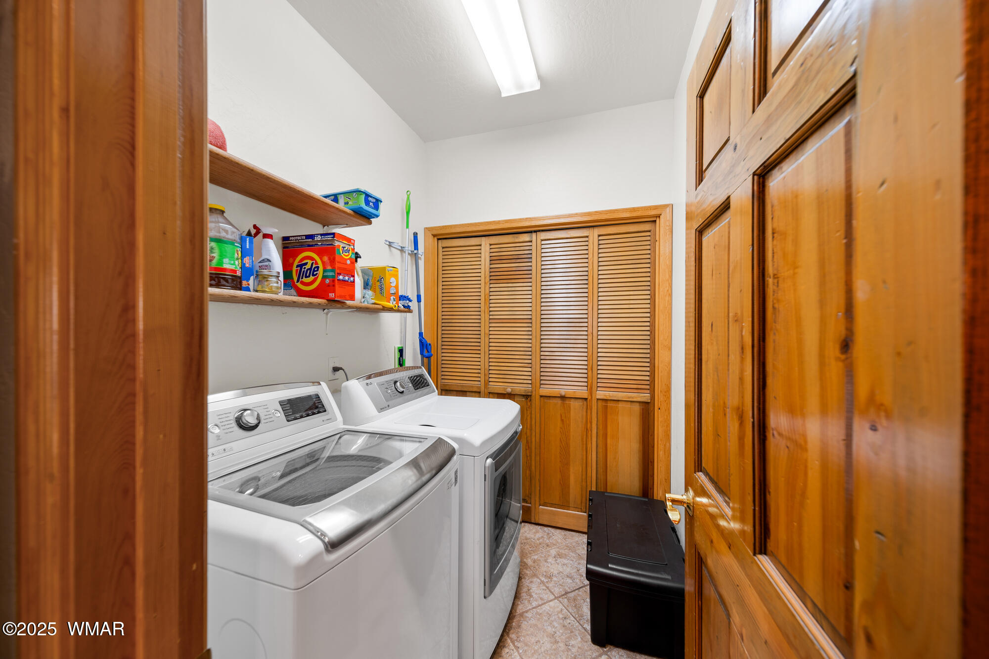 1621 Gambel Oak Road Show Low, AZ 85901 - Photo 20 of 50 Laundry Room