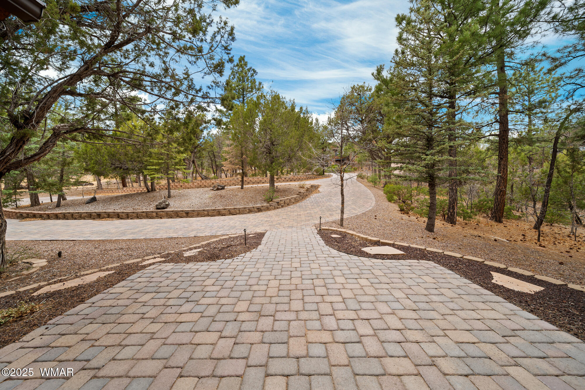 1621 Gambel Oak Road Show Low, AZ 85901 - Photo 46 of 50 Pavers