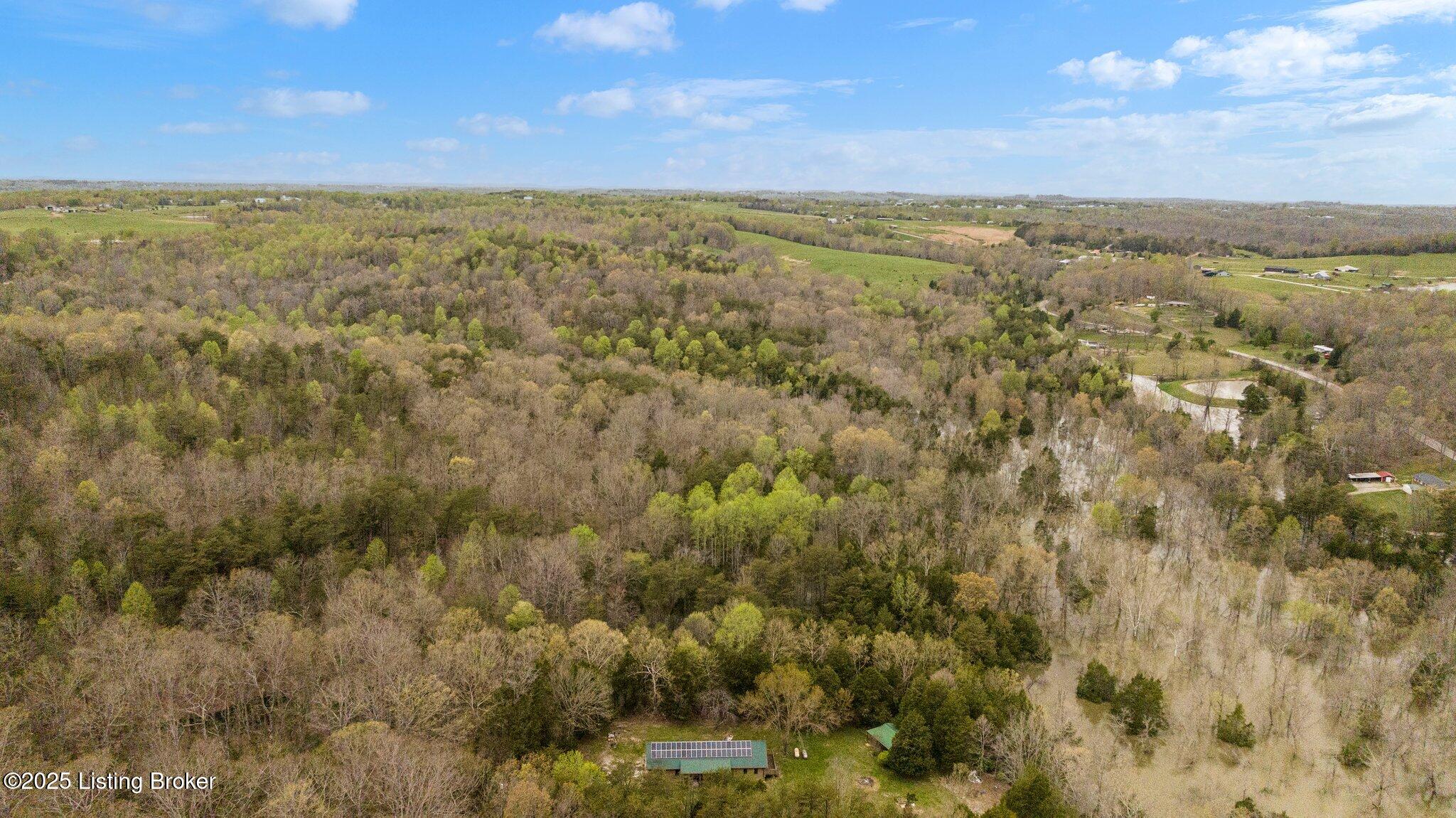 149 Quarry Cove Road Clarkson, KY 42726 - Photo 7 of 30 5-web-or-mls-DJI_20250417131840_0248_D