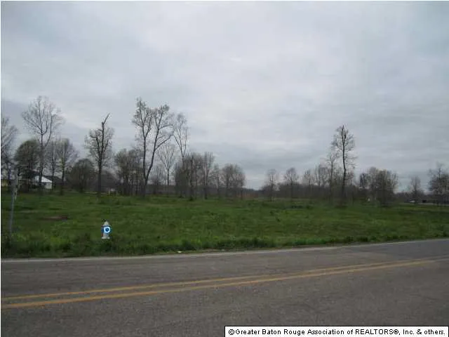 $135,000 | 11324 Rosedale Road, Port Allen, LA 70767