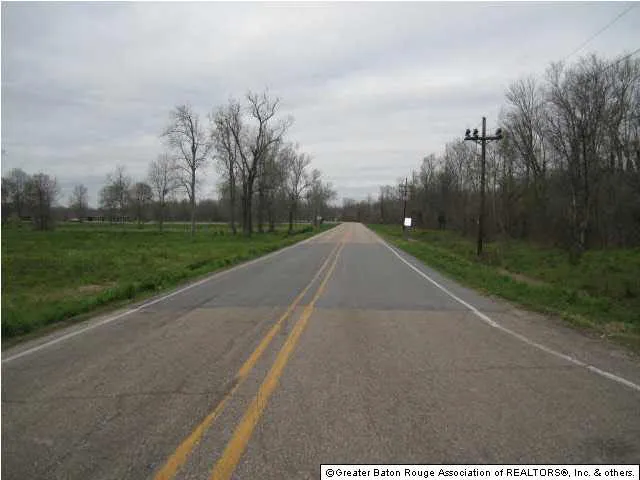 $135,000 | 11324 Rosedale Road, Port Allen, LA 70767