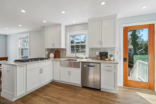 $1,200,000 | 16 Fairview Avenue, Summit, NJ 07901