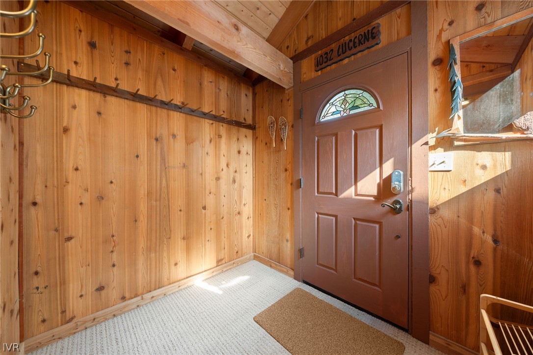1032 Lucerne Way Incline Village, NV 89451 - Photo 32 of 50 Mudroom Entry