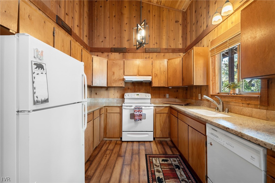 1032 Lucerne Way Incline Village, NV 89451 - Photo 10 of 50 Kitchen