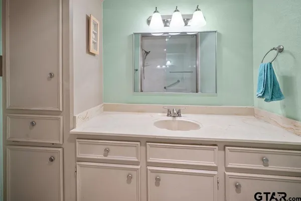 $220,000 | 17400 Patrick Street, Flint, TX 75762