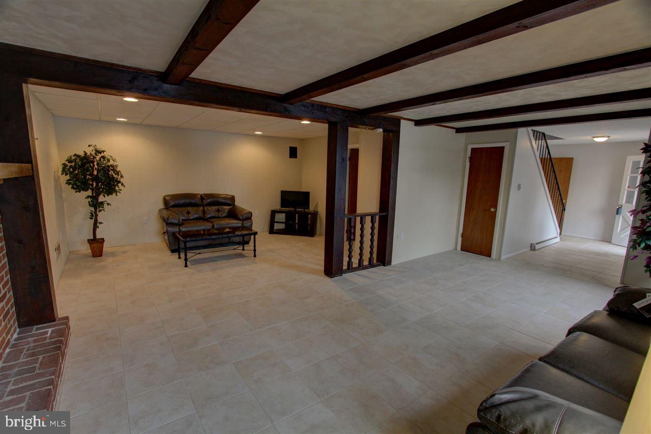 4602 Harwich Road Harrisburg, PA 17109 - Photo 16 of 25 Gallery Image 16