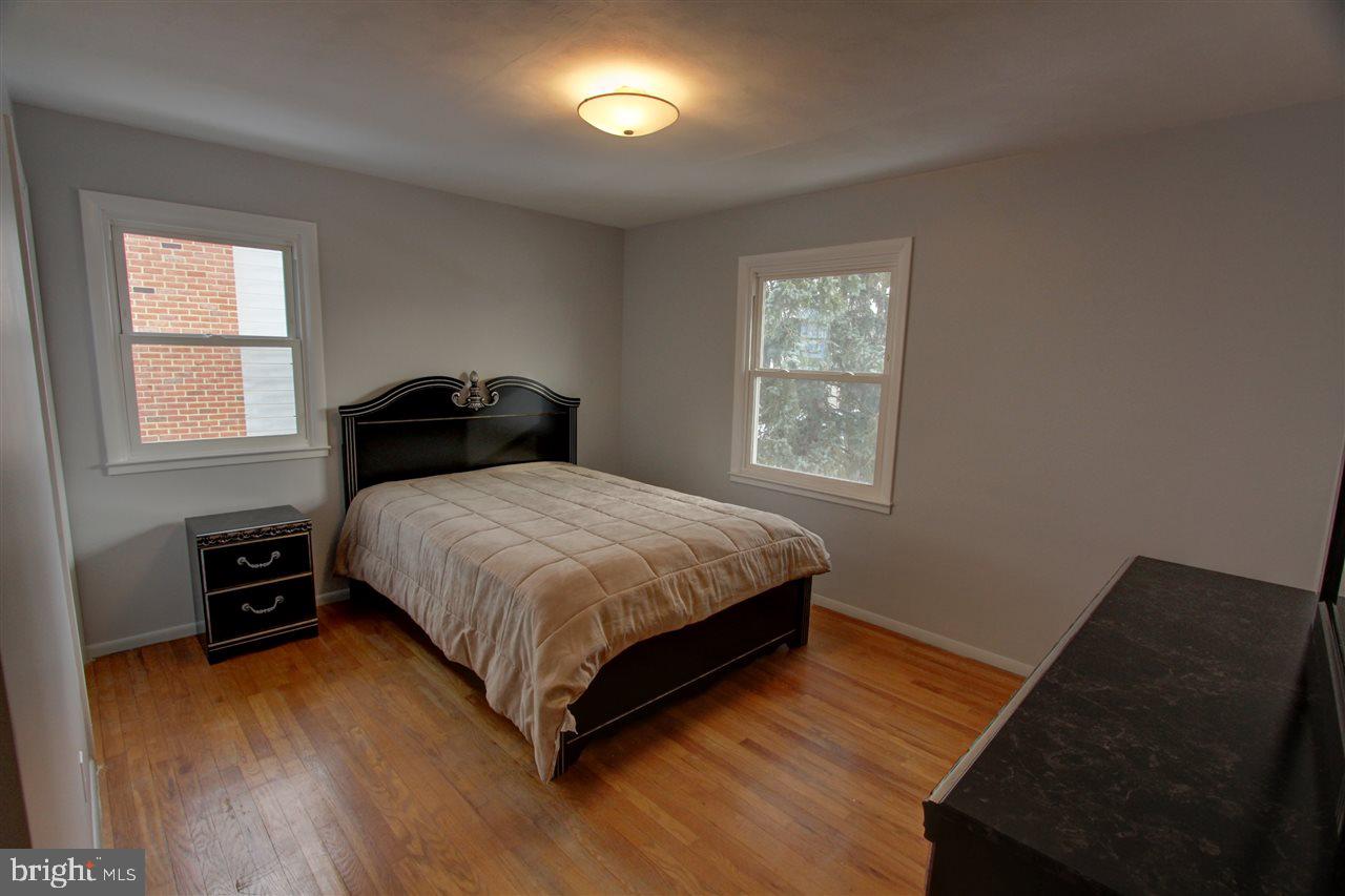 4602 Harwich Road Harrisburg, PA 17109 - Photo 9 of 25 Gallery Image 9