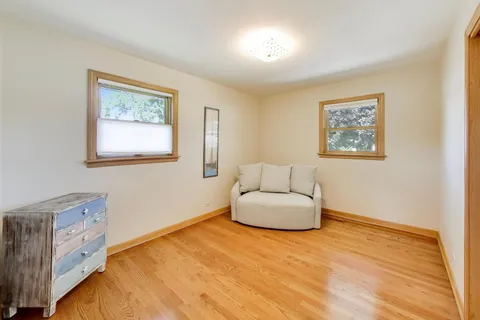 $587,000 | 1027 North Wilshire Lane, Arlington Heights, IL 60004