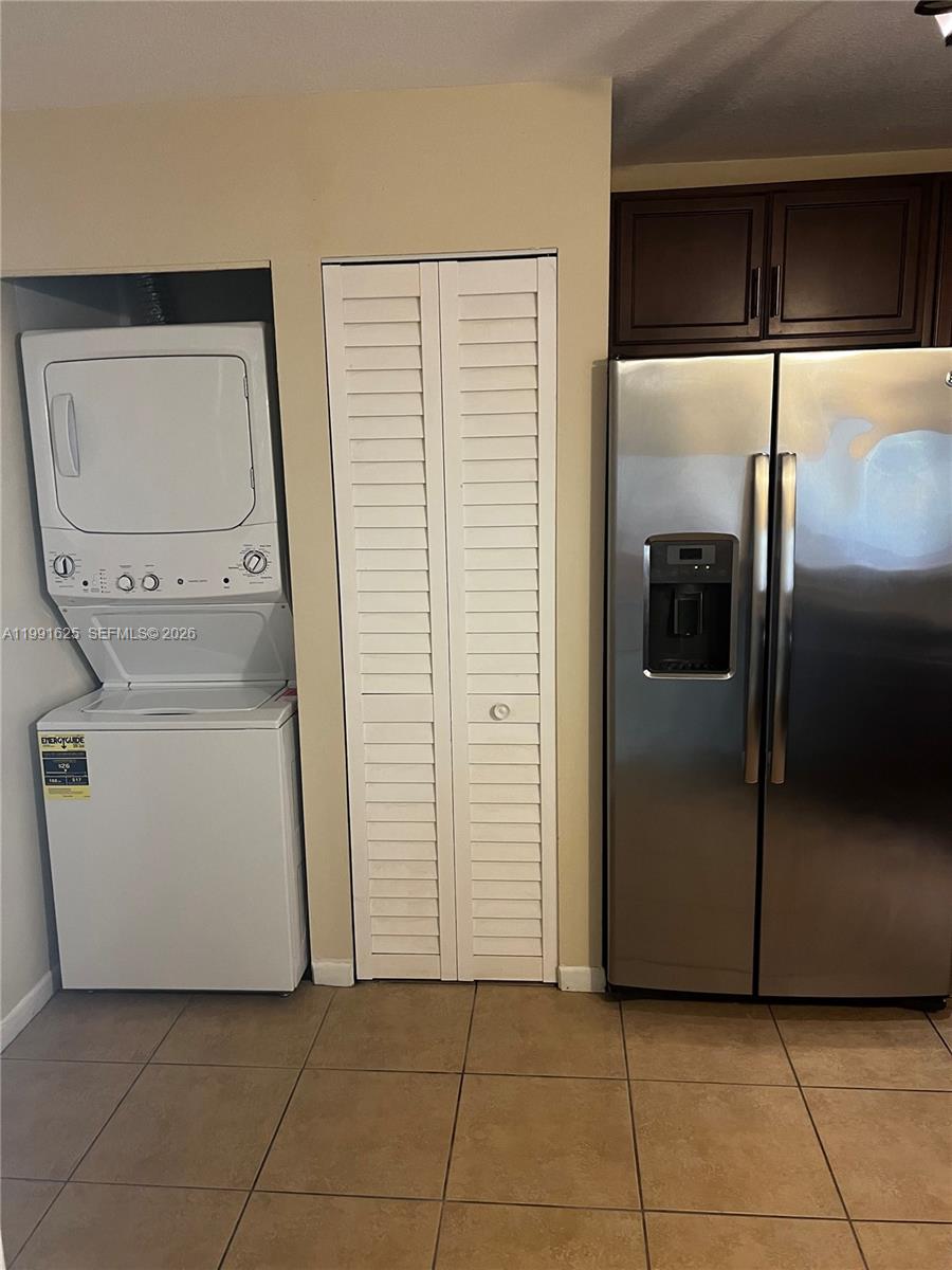 802 Constitution Drive, Unit 802B Homestead, FL 33034 - Photo 3 of 11