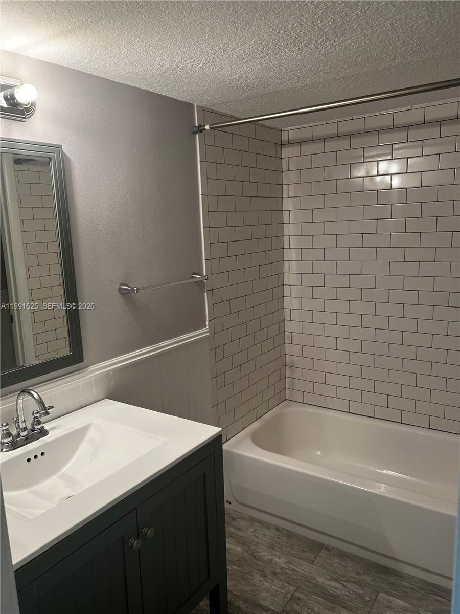 802 Constitution Drive, Unit 802B Homestead, FL 33034 - Photo 7 of 11