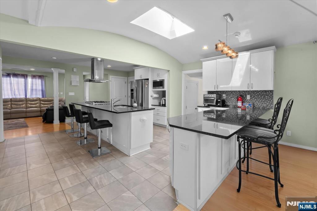 35 East Ridgewood Avenue Paramus, NJ 07652 - Photo 10 of 33