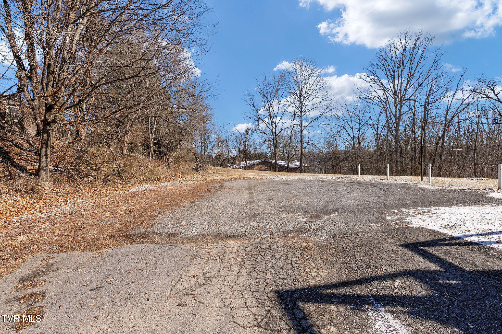 4033 Harbor Chapel Road, Unit 1 Kingsport, TN 37664 - Photo 11 of 46 DSC09827