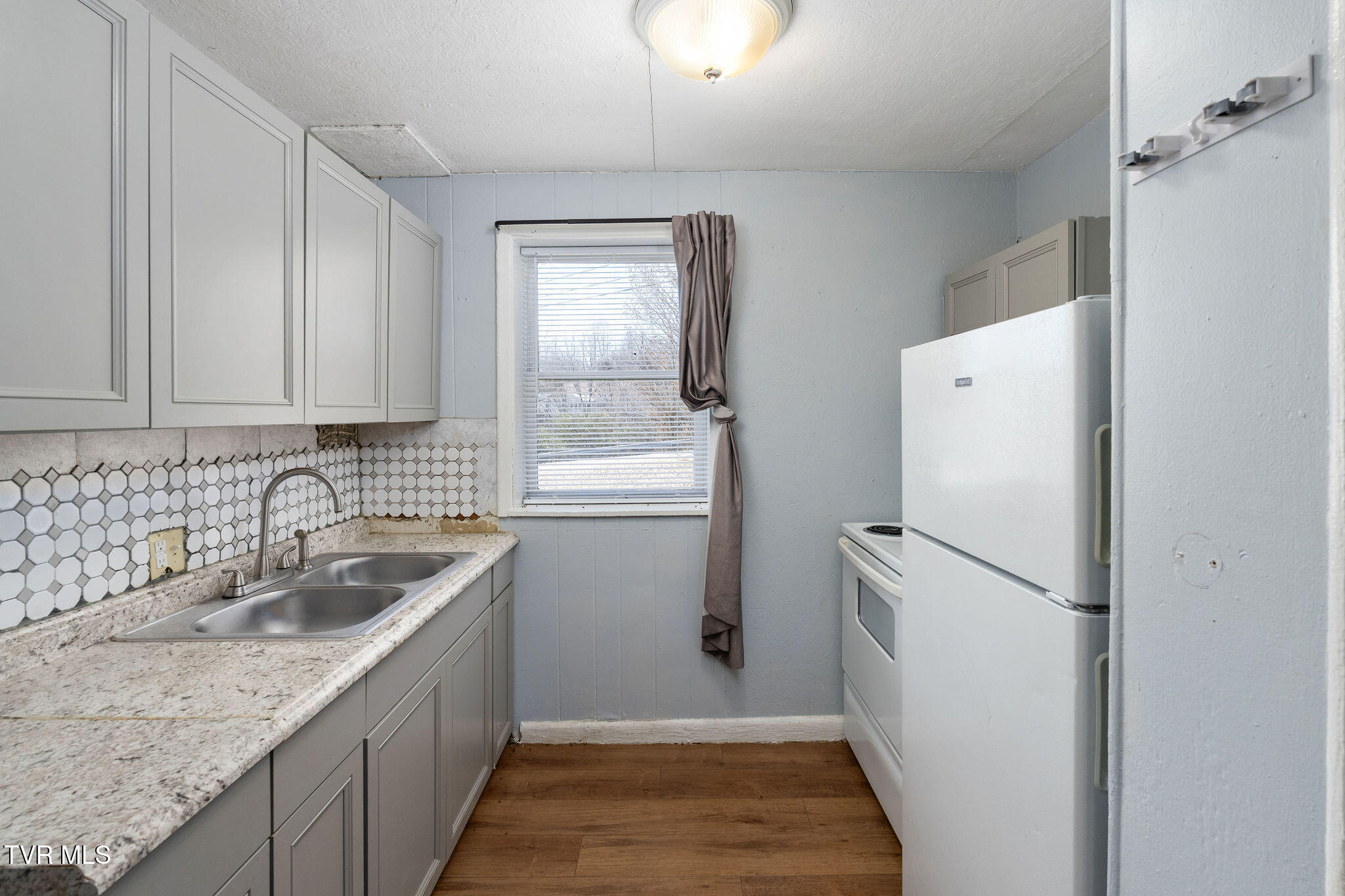 4033 Harbor Chapel Road, Unit 1 Kingsport, TN 37664 - Photo 18 of 46 DSC00032