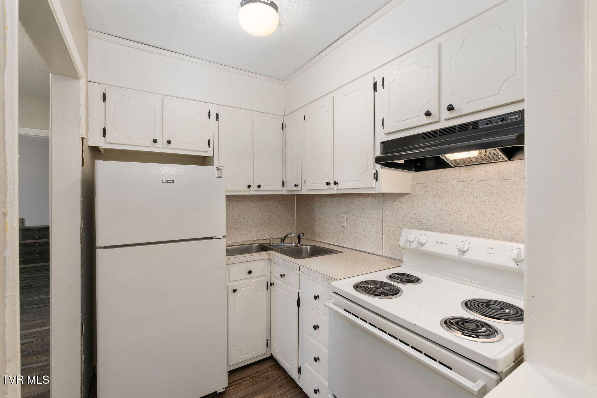 4033 Harbor Chapel Road, Unit 1 Kingsport, TN 37664 - Photo 22 of 46 DSC09874