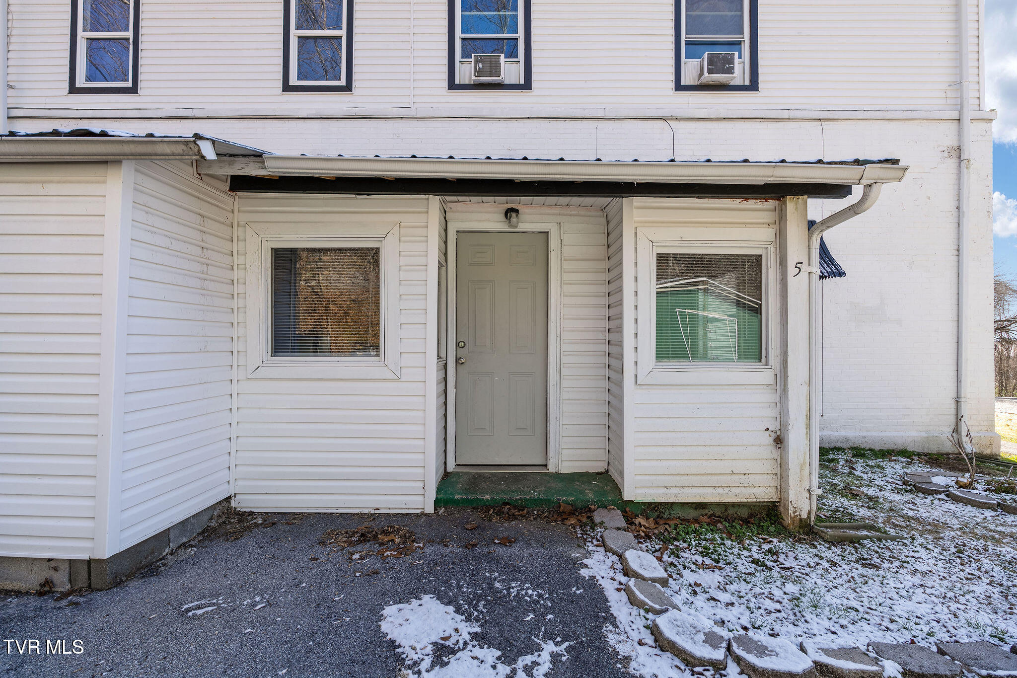 4033 Harbor Chapel Road, Unit 1 Kingsport, TN 37664 - Photo 8 of 46 DSC00052