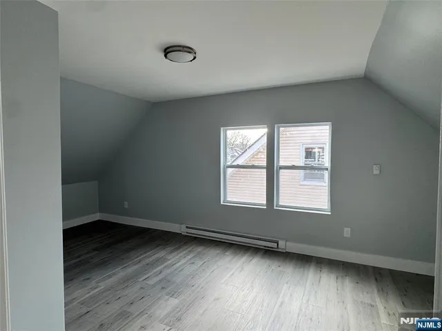 $2,500 | 327 North Maple Avenue, Unit 3, East Orange, NJ 07017