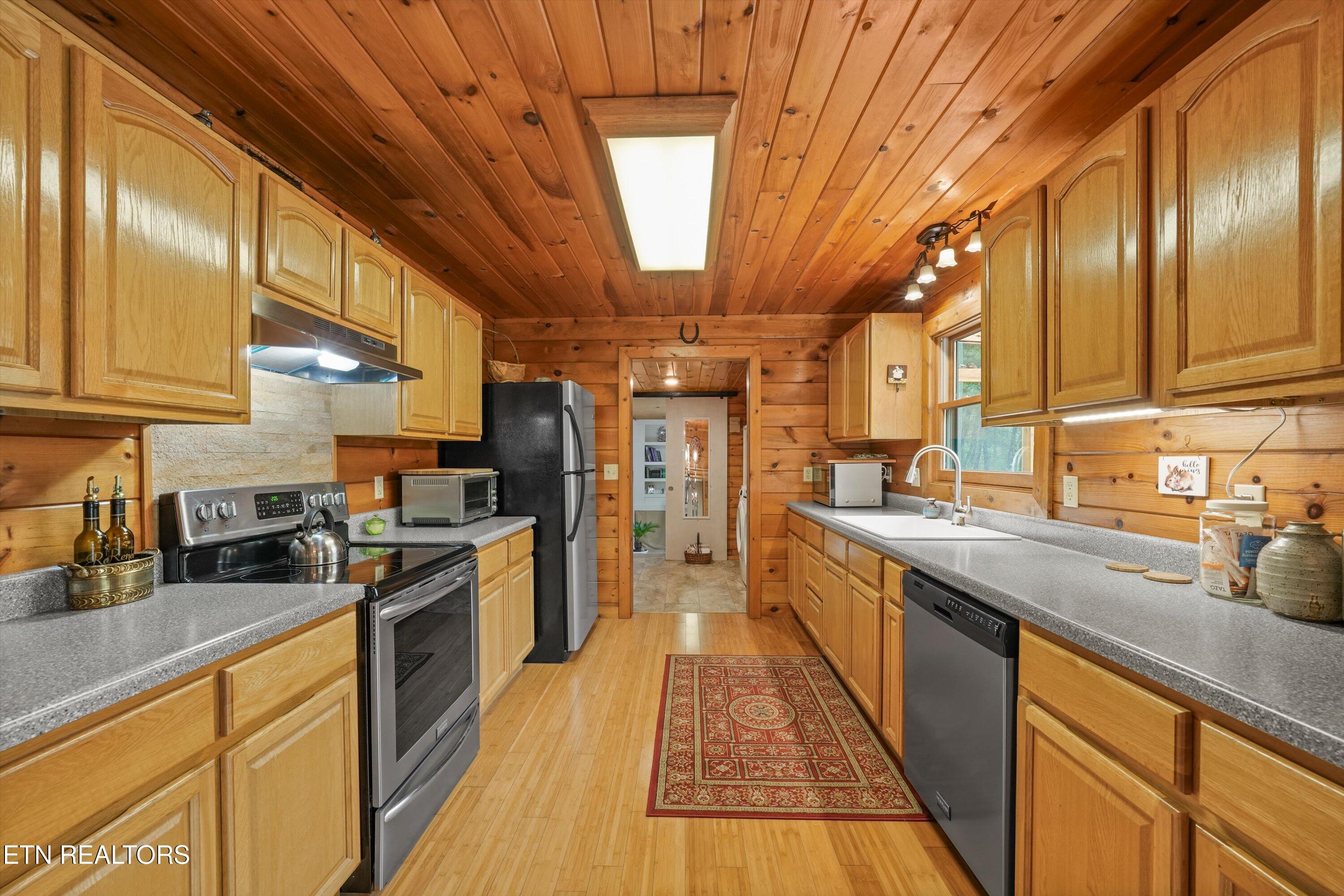 7043 Dogwood Road Grandview, TN 37337 - Photo 21 of 54 21-7043 Dogwood Rd15