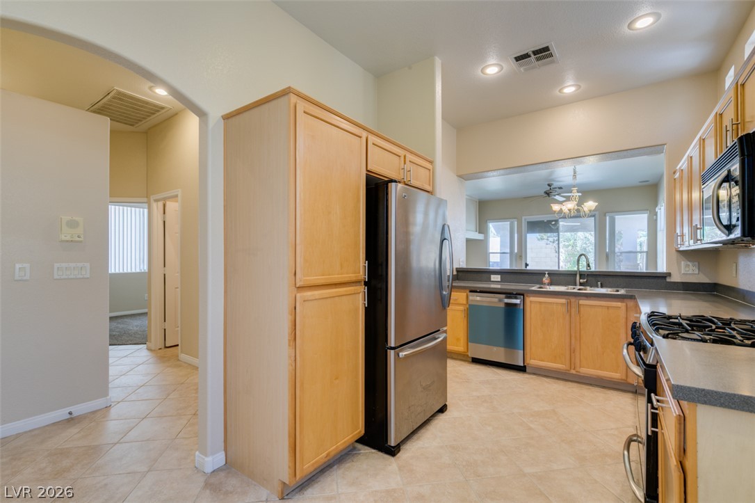 120 Woolman Rink Avenue Las Vegas, NV 89123 - Photo 25 of 38