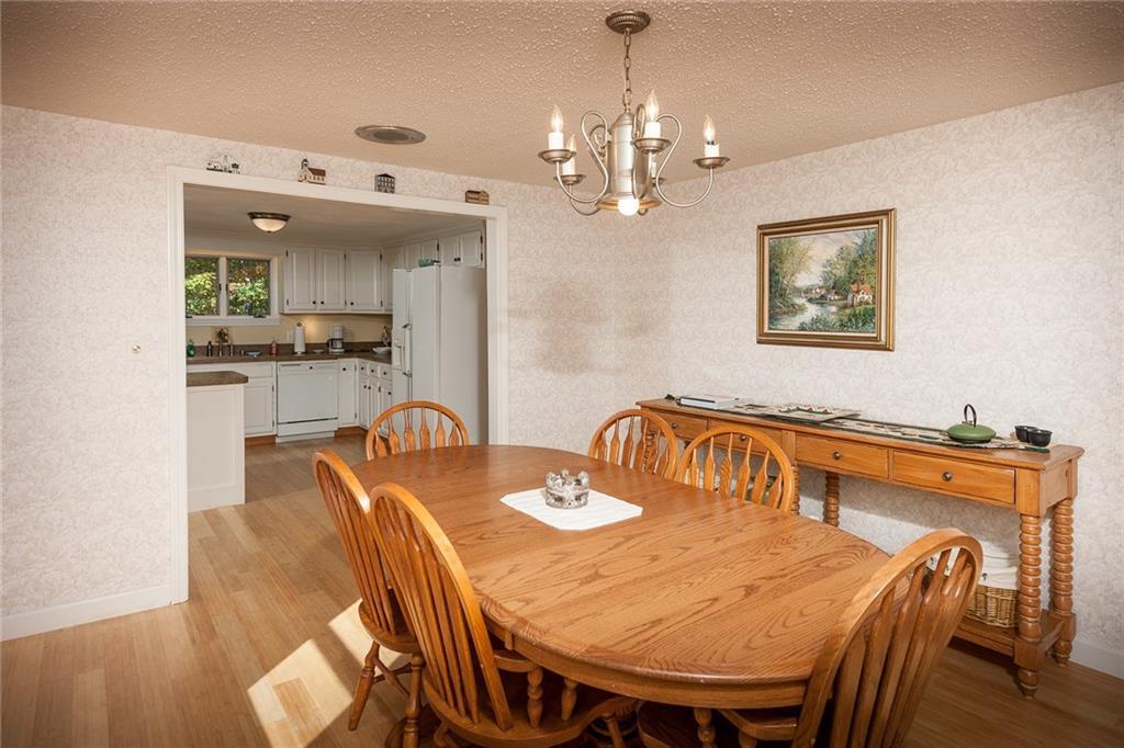 122 Ogunquit Road Cape Neddick, ME 03902 - Photo 7 of 35 Photo