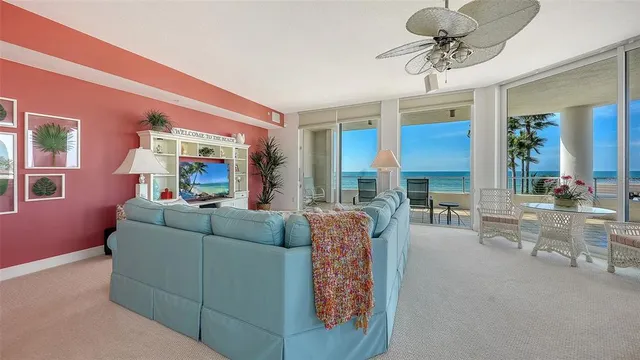 $3,250,000 | 4561 Gulf Of Mexico Drive, Unit 202, Longboat Key, FL 34228