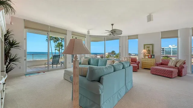 $3,250,000 | 4561 Gulf Of Mexico Drive, Unit 202, Longboat Key, FL 34228