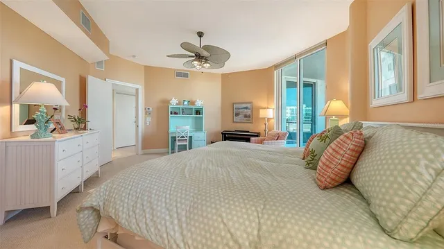 $3,250,000 | 4561 Gulf Of Mexico Drive, Unit 202, Longboat Key, FL 34228