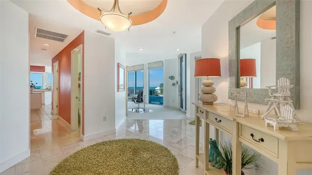 $3,250,000 | 4561 Gulf Of Mexico Drive, Unit 202, Longboat Key, FL 34228