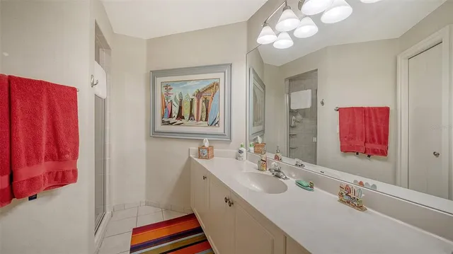 $3,250,000 | 4561 Gulf Of Mexico Drive, Unit 202, Longboat Key, FL 34228