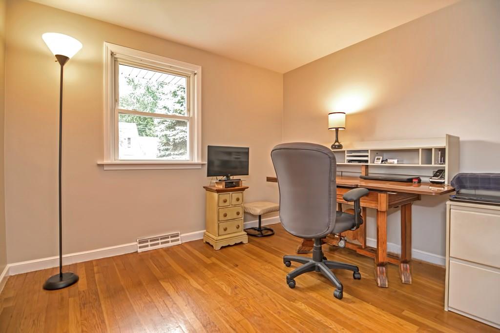 212 Shaw Farm Road Holliston, MA 01746 - Photo 22 of 40 Gallery Image 22
