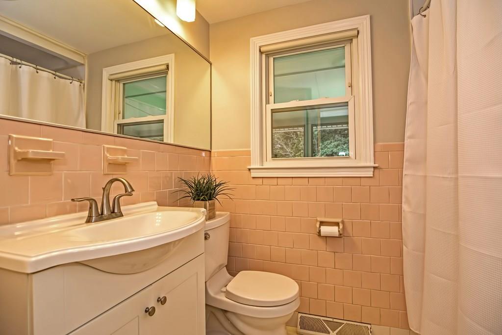 212 Shaw Farm Road Holliston, MA 01746 - Photo 24 of 40 Gallery Image 24