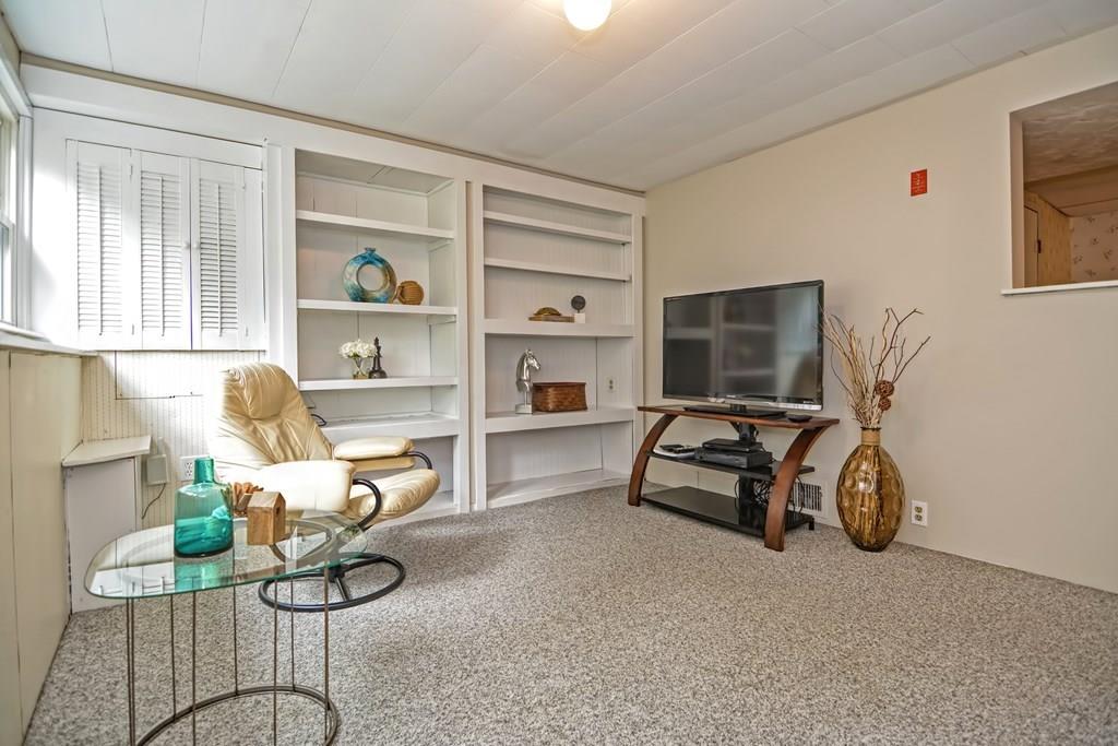 212 Shaw Farm Road Holliston, MA 01746 - Photo 27 of 40 Gallery Image 27