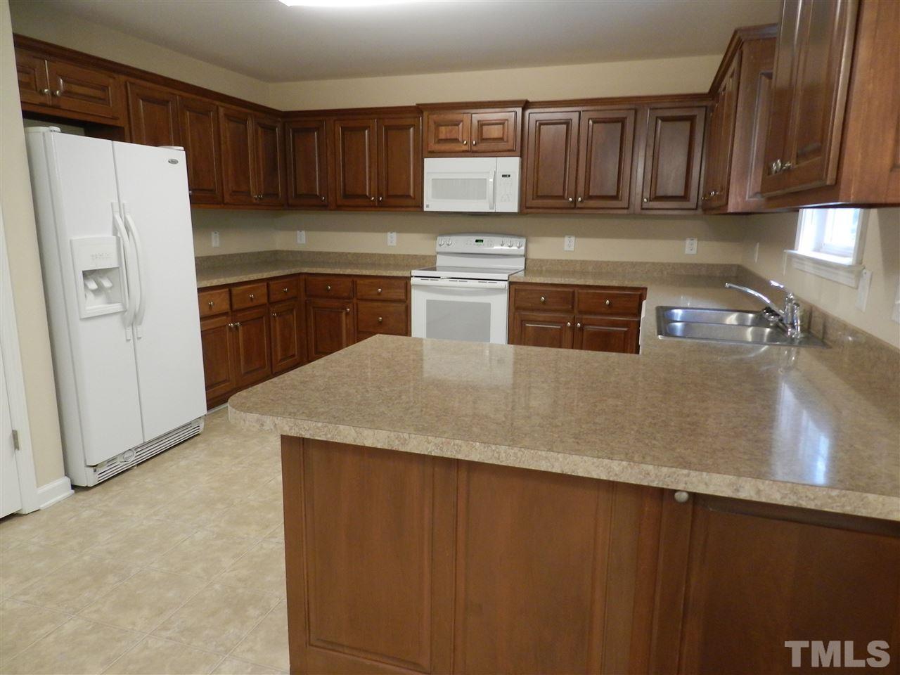 2135 Matthews Road Clayton, NC 27520 - Photo 6 of 12 Gallery Image 6