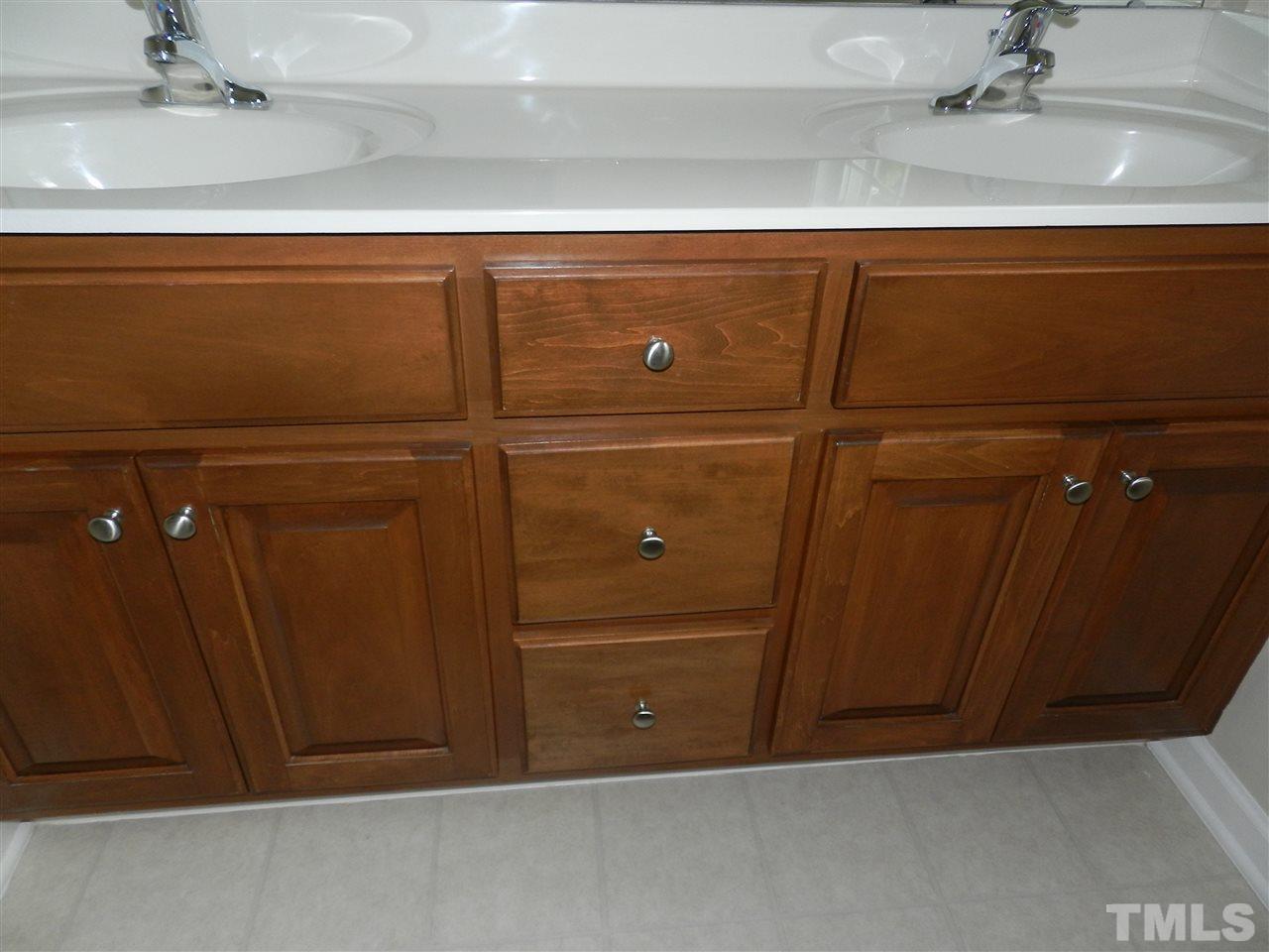 2135 Matthews Road Clayton, NC 27520 - Photo 9 of 12 Gallery Image 9