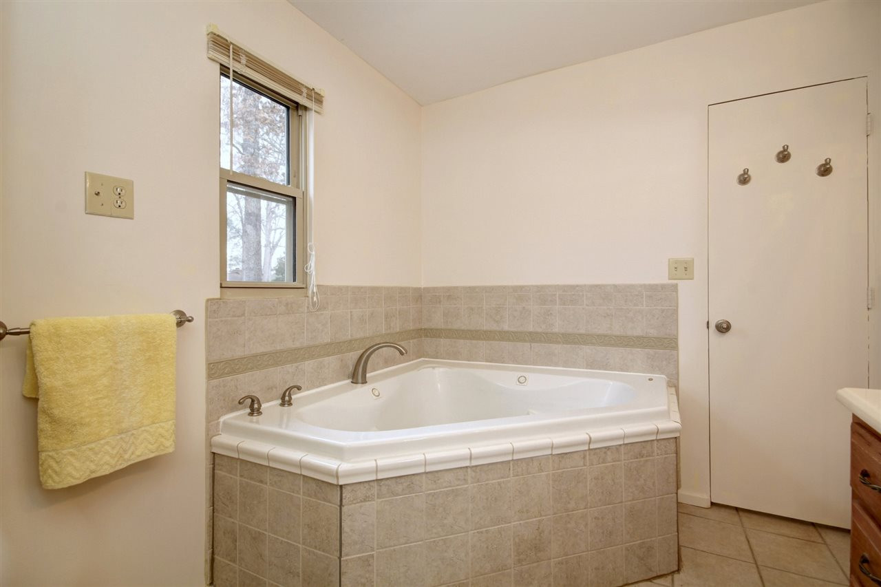 4013 Grimstead Lane Raleigh, NC 27613 - Photo 22 of 30 Photo 22