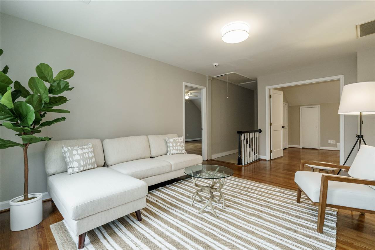 100 East Whitaker Mill Road Raleigh, NC 27608 - Photo 19 of 25 Photo 19