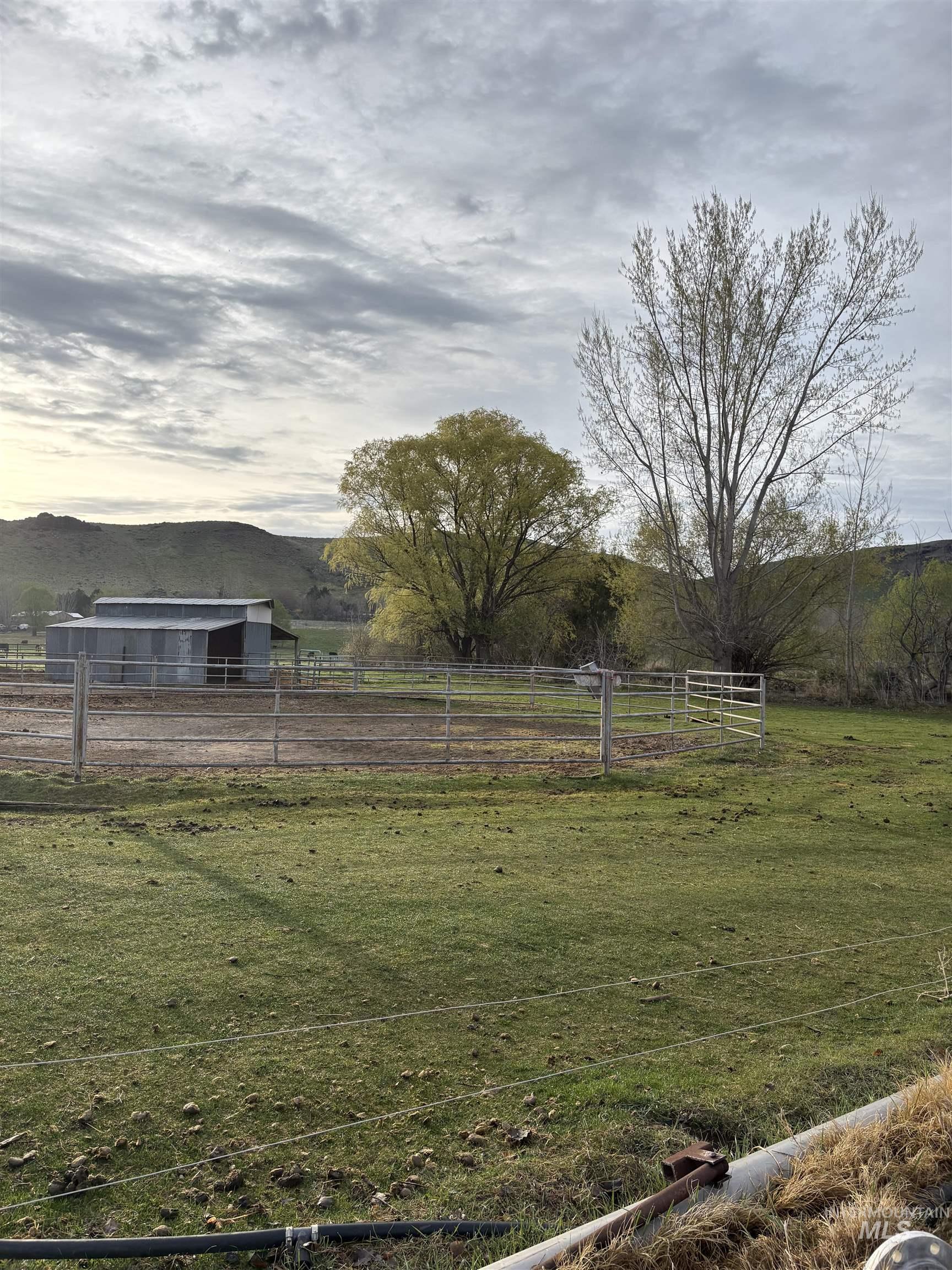 8241 Butte Road Melba, ID 83641 - Photo 12 of 40