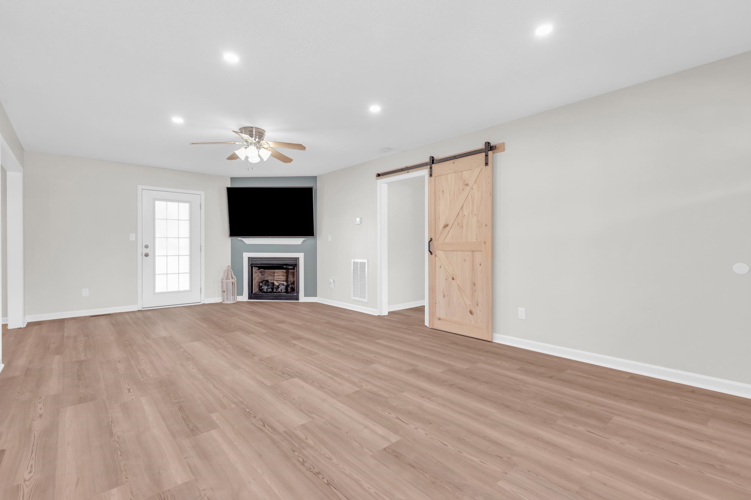 330 Split Oak Lane Inman, SC 29349 - Photo 3 of 26